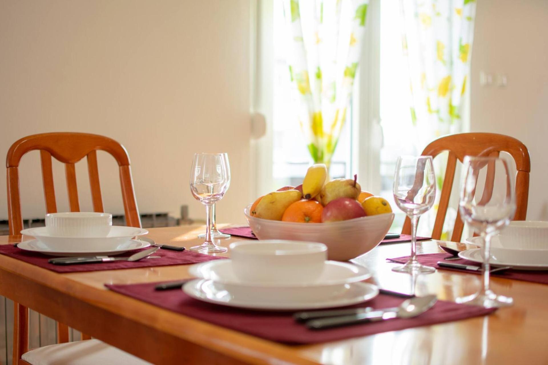 Family House With 2 Apartments - Irma ميدولين المظهر الخارجي الصورة