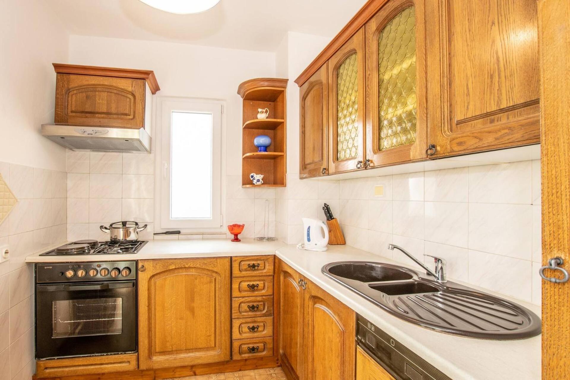 Family House With 2 Apartments - Irma ميدولين المظهر الخارجي الصورة
