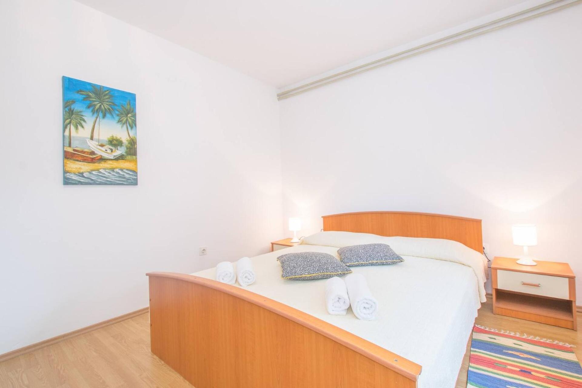 Family House With 2 Apartments - Irma ميدولين المظهر الخارجي الصورة